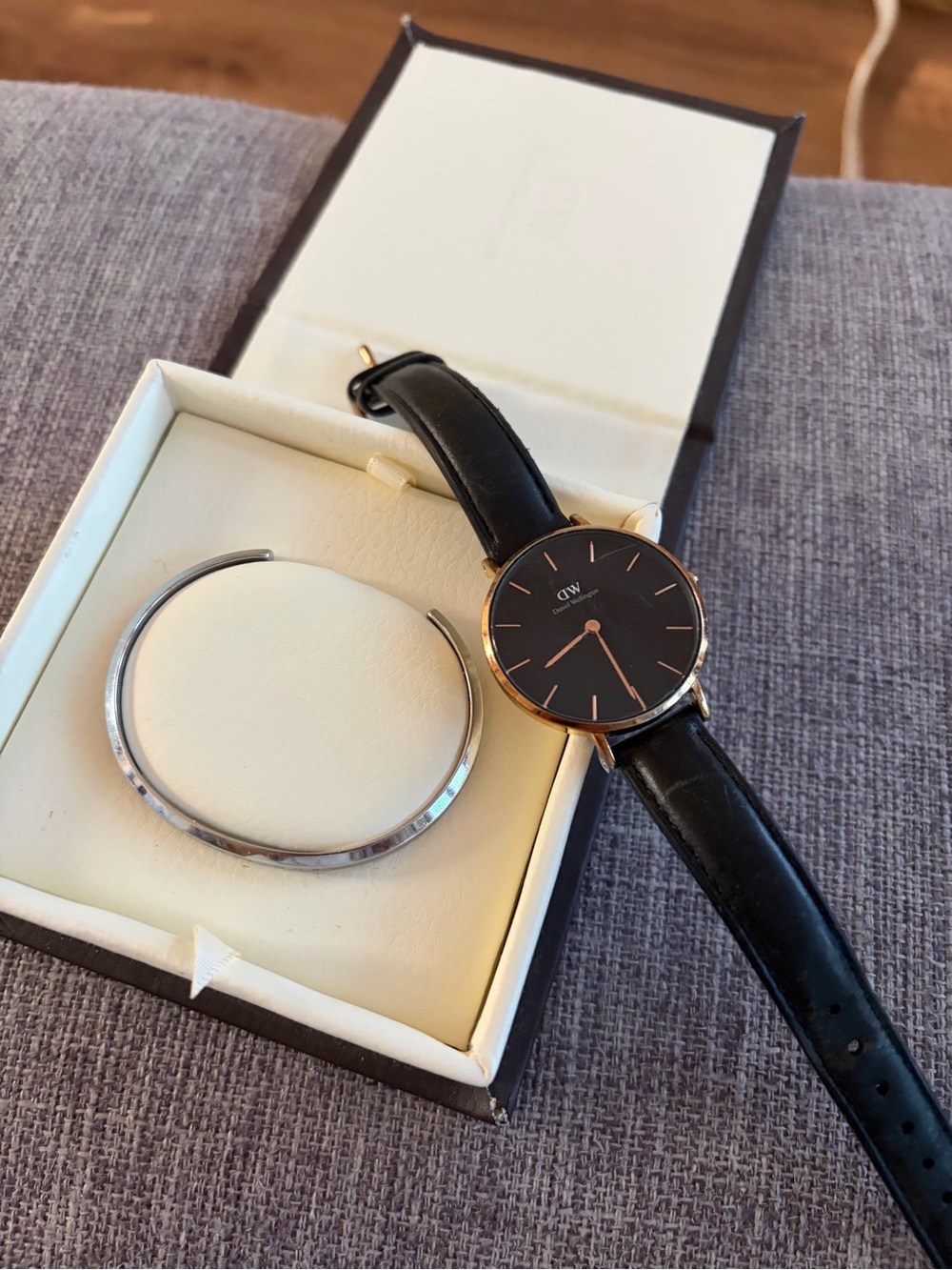 Daniel Wellington Watch + Silver Cuff Bracelet Bundle - Black Rose Gold